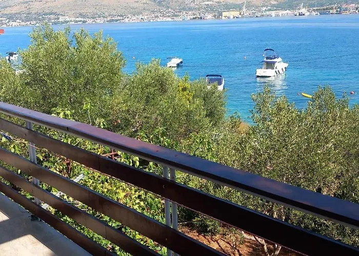Bella * Trogir